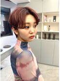 ピンクベージュ垢抜けハイトーンハンサムショート
