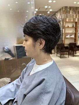 ピークアブー アヴェダ アトレ恵比寿(PEEK-A-BOO AVEDA) 前髪あり大人小顔ショート/30代40代50代/岡野亘希