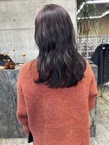 ナウ(now) red color