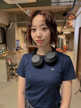 エイミー(amy.) ハッシュカット/パーマ/外ハネボブ/ワイドバング/オン眉