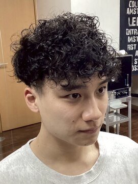 コダマ 新大塚店(KODAMA) スペインカール/スパイキーショート/ブルーブラック/新大塚