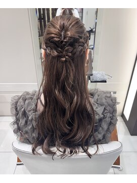 エムタニグチミュー(MTANIGUCHI Mieux) ハーフアップ/ヘアセット/ヘアアレンジ