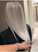 プラチナホワイトバレイヤージュロング