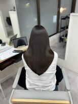 アウラ 近鉄八尾駅前店(Aura)&nbsp;柔らかレイヤーストレート