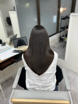 アウラ 近鉄八尾駅前店(Aura) 柔らかレイヤーストレート