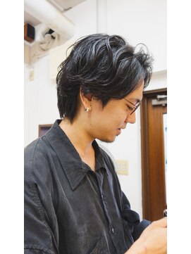 コーナー(corner) 襟足ありパーマ