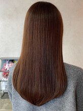 触れたくなる艶髪を手に入れたい方へ。