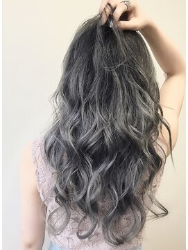 エル セルカ 高田馬場(el CERCA) 外国人風グラデーションカラー【el CERCA高田馬場】