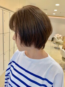 アッシュ 宮前平店(Ash) 大人艶イルミナカラーショートボブ