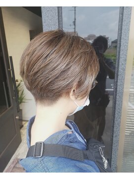 サード プレイス(Third Place) ショートボブ＋アッシュカラー！