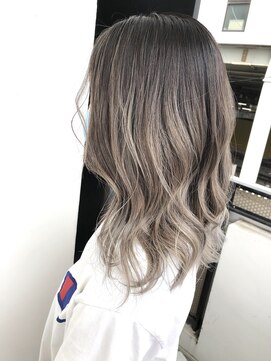 サロンドミルク 溝の口店(salon de MiLK) 伸びても可愛いバレイヤージュスタイル