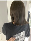 艶カラーとトリートメントでつくる河原町ミディアムヘア