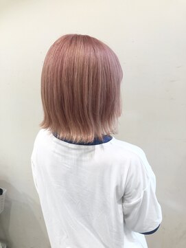 リー 枚方(Lee) 【熊谷】ピンクベージュ×外ハネボブ