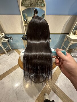 ロンド ストラーダ 心斎橋(Lond strada) シルキーベージュ×グレージュカラー【髪質改善/縮毛矯正】