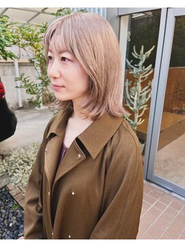 ザレミー(THE REMMY) レイヤーカット/ホワイトベージュ/ベージュ/ブリーチカラー