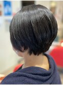 ショートボブ