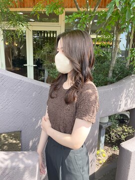 トップヘアー 玉島店(TOP HAIR) 《TOPHAIR 玉島店/ ぱん》柔らかなミディ×オリーブアッシュ