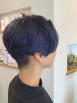 エミュ(emu)&nbsp;似合わせショートヘア＋ネイビーブルー