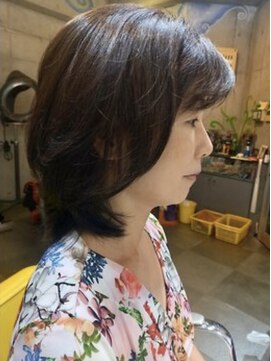 九もんヘアースタジオ ハイレイヤー