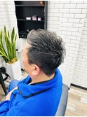 金髪メッシュ