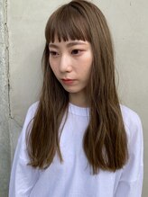 グラティコ(GratiCo) オン眉ロングヘア×ベージュカラー