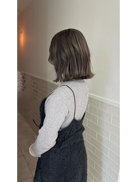 カシェ マエノヘタ(Cashe'e MAENOHETA) ラベンダーグレージュ