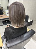 くびれレイヤーボブ×アッシュグレージュ　美由紀