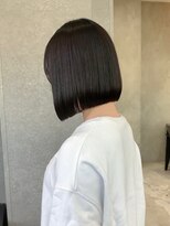 アリュア(Allure)&nbsp;前下がりボブ/切りっぱなしボブ/大人ボブ
