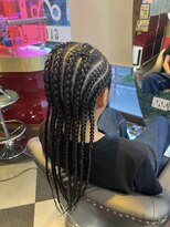 グリッツ (GLITZ)&nbsp;コーンロウ特殊ヘア横浜石川町駅徒歩30秒！