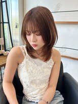 マインバイアフロートギンザ(MYNE by AFLOAT GINZA)&nbsp;鎖骨ミディアム／レイヤーカット／ワンカール【銀座】