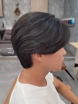 【六甲道 / 灘 / 柳】ハイライト×ショートスタイル