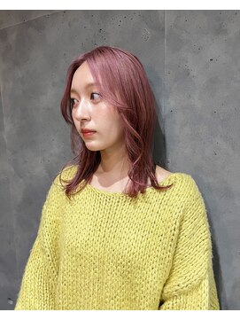 ピンクカラー（１ブリーチ）