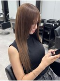 ミルクティーベージュ/ブリーチ1回/艶髪ハイトーン/顔周りカット