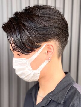エルマーク 梅田(L-MARK) センターパート/ニュアンスパーマ/ダウンパーマ/men's