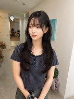 クイ(quii)&nbsp;韓国風ハッシュカットで軽やかに垢抜け