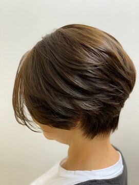 スパークス(SPARKS) 30代40代にオススメ 大人綺麗なくびれショート