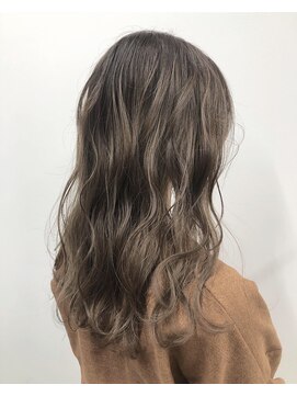 アライブ キチジョウジ(ALIVE Kichijoji) 【ALIVE吉祥寺】ミルクティーベージュカラーハイライトカラー