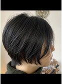 ショートボブ