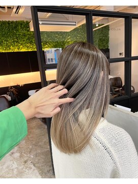 ヴィオラカラー(VIOLLA COLOR) ぎゃくバレイヤージュ