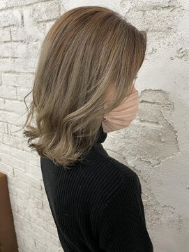 プライズ アイリス 池袋東口店(prize Iris) ミルクティーベージュ/20代30代/￥9900