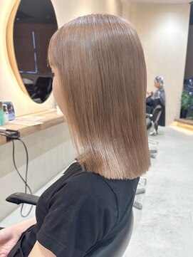 ヒビヲ(HIBIO) ミルクティーベージュハイトーンカラーケアブリーチダブルカラー