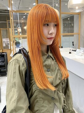 フェリアファム 北千里(FERIA fam) オレンジ×個性派レイヤー