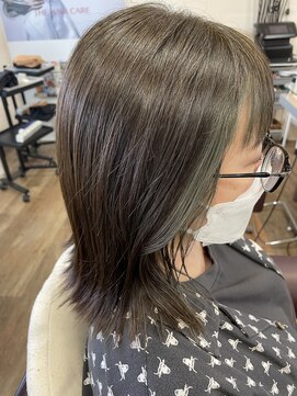 ファム(femme) フレーミングカラー×カーキベージュ