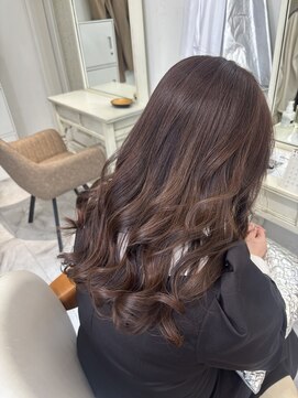 フーバイルピナス(Fuu. by Lupine) 透明感ラベンダーベージュ20代/30代/40代/50代