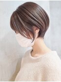 大人ショート/前下がり/イルミナカラー/ベージュ/ショートボブ