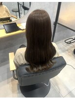 リル(LiLu) ベージュカラー☆波巻きウェーブ