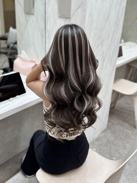 ロンド レア 天神大名店(Lond Le’a) 髪質改善×ハイトーンで美人度UP