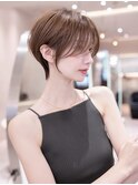 切りっぱなしボブレイヤーボブベージュカラー髪質改善艶髪小顔