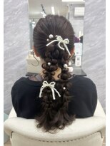 エルディ 大宮(eldy)&nbsp;編み下ろしツインポニー