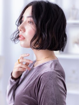 モッズヘア 上尾西口店(mod's hair) かきあげシンメトリーラフウェーブ黒髪ボブb上尾20代30代40代